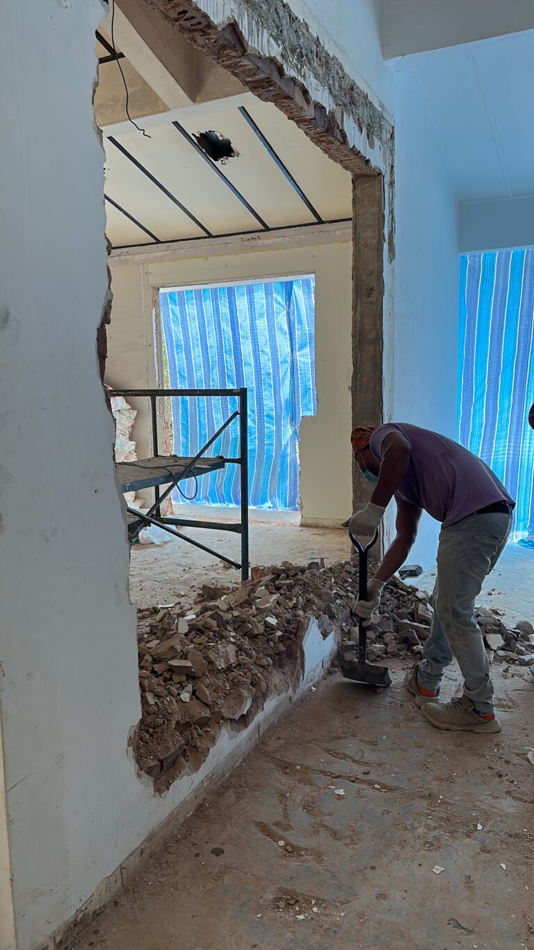 88FA099F-E955-4217-8D47-01E4375152AE